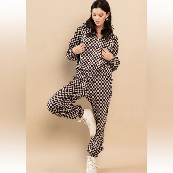 Fabulous Checkerboard Hoodie Top and Jogger Pants Set - Picture 2 of 8